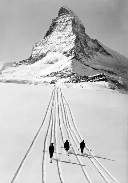 Three Skiers in front of Matterhorn 1927 Poster