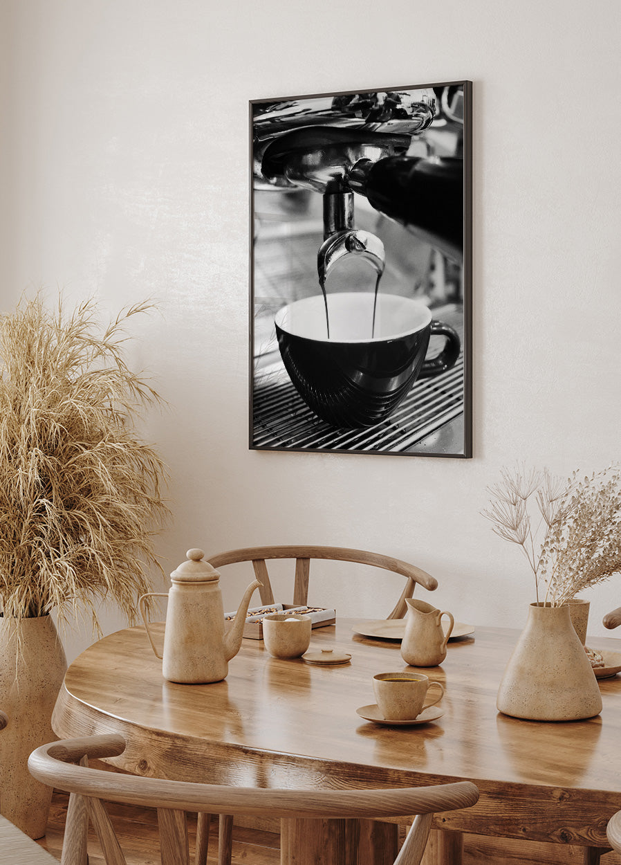 Pouring Espresso Coffee Into a Cup B&W Plakat