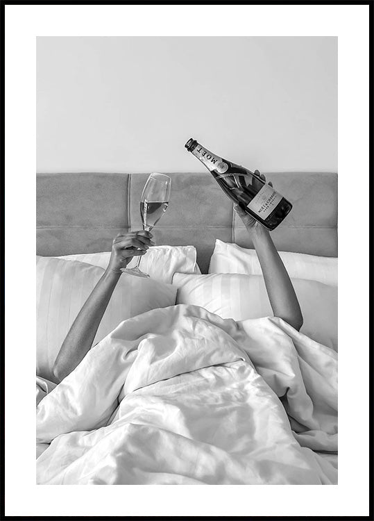 Woman Drinking Wine in Bed Plakat